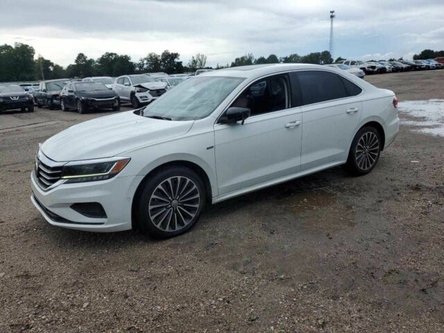 Білий Фольксваген Пассат, об'ємом двигуна 2 л та пробігом 21 тис. км за 4500 $, фото 1 на Automoto.ua