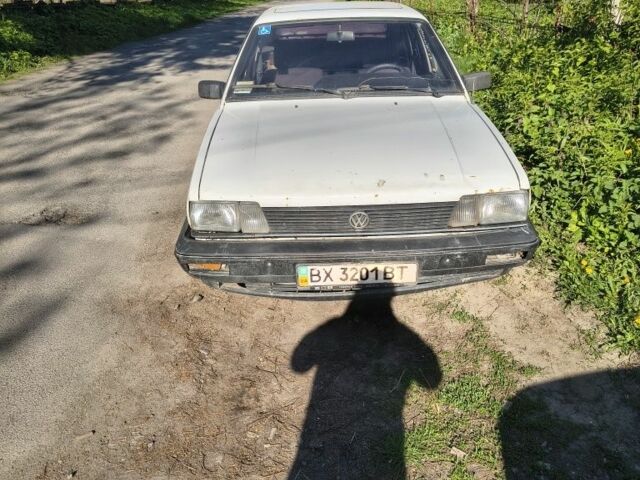 Белый Фольксваген Пассат, объемом двигателя 1.6 л и пробегом 26 тыс. км за 442 $, фото 1 на Automoto.ua