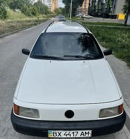 Белый Фольксваген Пассат, объемом двигателя 1.9 л и пробегом 355 тыс. км за 2499 $, фото 1 на Automoto.ua