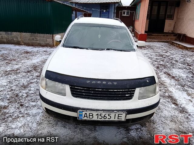 Білий Фольксваген Пассат, об'ємом двигуна 1.9 л та пробігом 257 тис. км за 2200 $, фото 1 на Automoto.ua