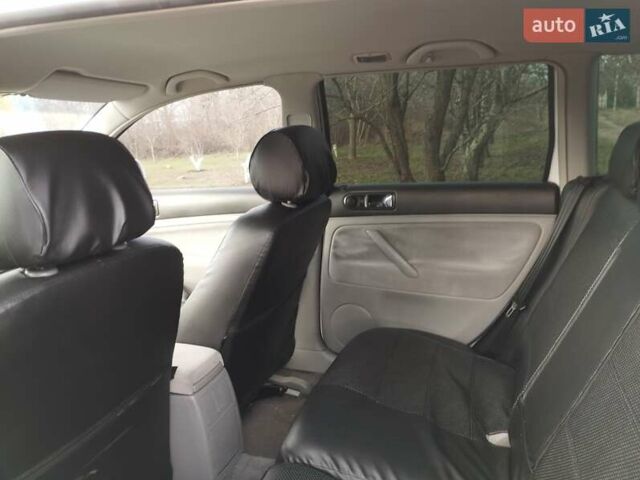 Белый Фольксваген Пассат, объемом двигателя 1.6 л и пробегом 230 тыс. км за 4300 $, фото 1 на Automoto.ua