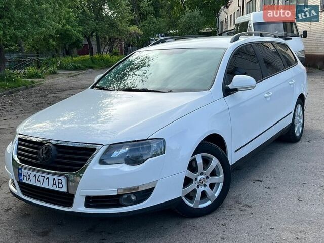 Белый Фольксваген Пассат, объемом двигателя 1.97 л и пробегом 320 тыс. км за 4950 $, фото 1 на Automoto.ua