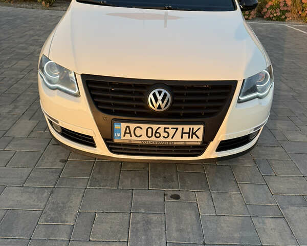 Белый Фольксваген Пассат, объемом двигателя 1.97 л и пробегом 430 тыс. км за 8400 $, фото 1 на Automoto.ua