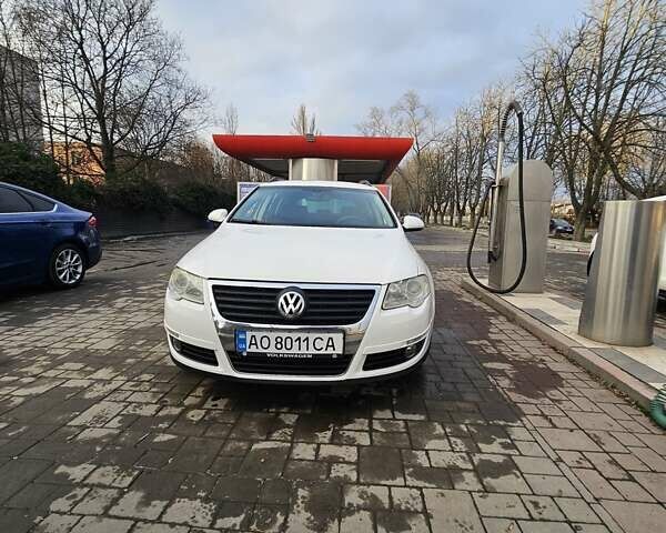 Білий Фольксваген Пассат, об'ємом двигуна 1.9 л та пробігом 287 тис. км за 5700 $, фото 1 на Automoto.ua