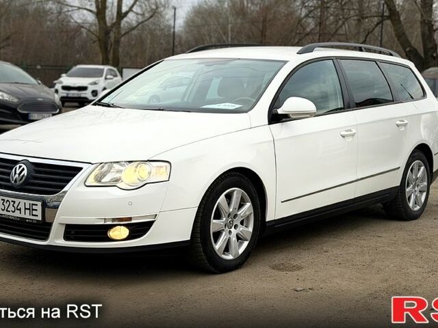 Белый Фольксваген Пассат, объемом двигателя 1.8 л и пробегом 229 тыс. км за 6300 $, фото 1 на Automoto.ua
