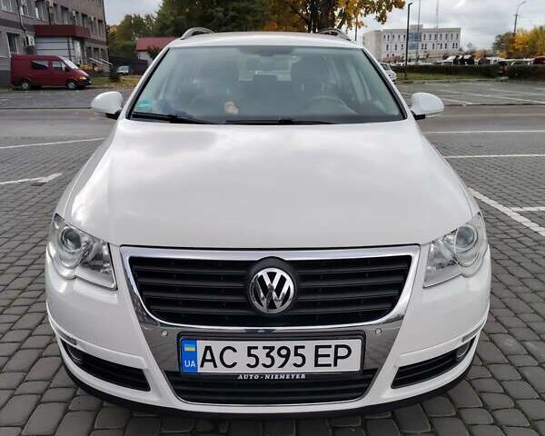 Белый Фольксваген Пассат, объемом двигателя 1.97 л и пробегом 209 тыс. км за 8950 $, фото 1 на Automoto.ua