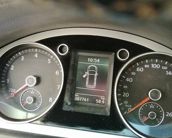 Белый Фольксваген Пассат, объемом двигателя 1.39 л и пробегом 308 тыс. км за 6700 $, фото 1 на Automoto.ua