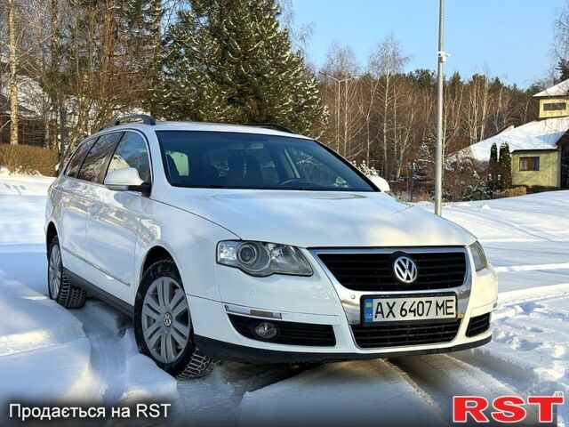 Белый Фольксваген Пассат, объемом двигателя 2 л и пробегом 23000 тыс. км за 6300 $, фото 1 на Automoto.ua