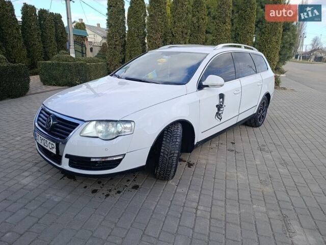 Белый Фольксваген Пассат, объемом двигателя 1.39 л и пробегом 310 тыс. км за 4400 $, фото 1 на Automoto.ua