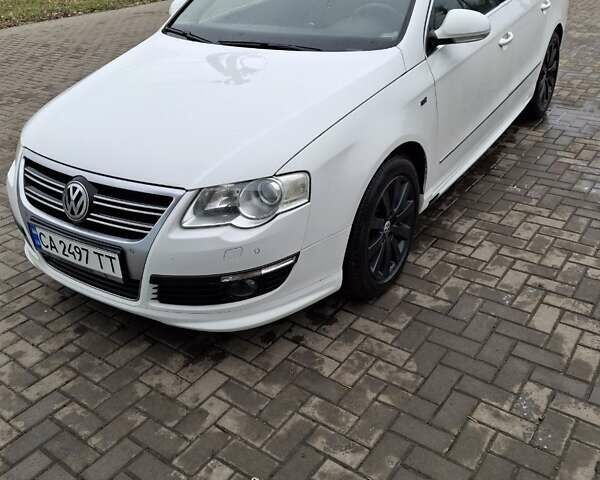 Білий Фольксваген Пассат, об'ємом двигуна 1.39 л та пробігом 245 тис. км за 6600 $, фото 1 на Automoto.ua