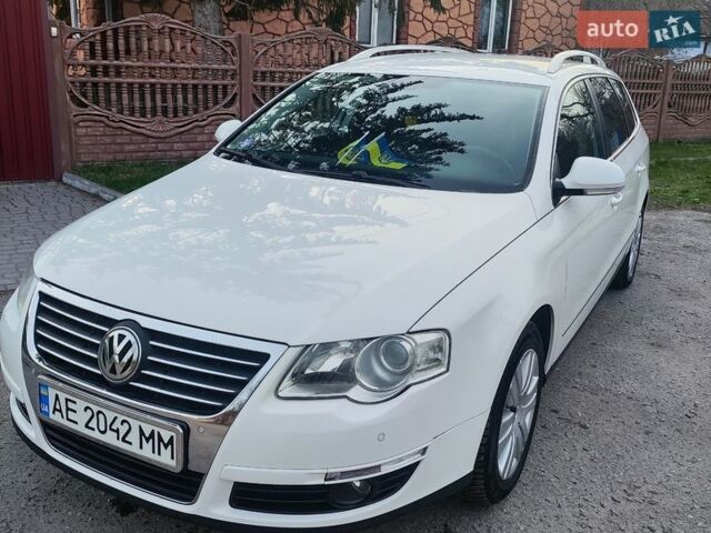 Белый Фольксваген Пассат, объемом двигателя 1.39 л и пробегом 295 тыс. км за 9700 $, фото 1 на Automoto.ua