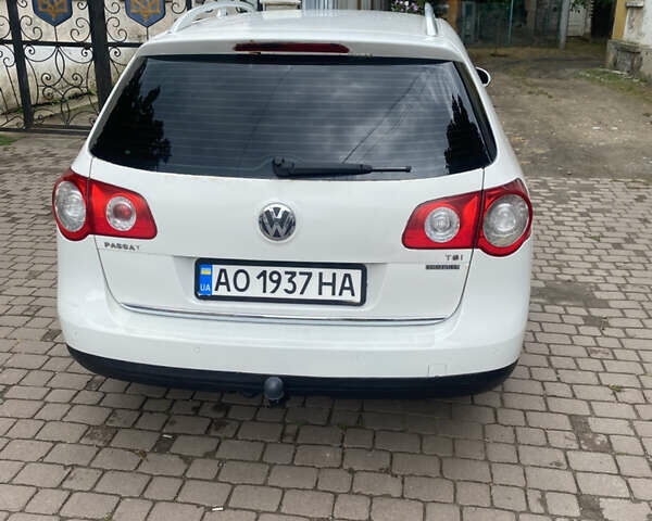 Білий Фольксваген Пассат, об'ємом двигуна 1.39 л та пробігом 336 тис. км за 6000 $, фото 1 на Automoto.ua