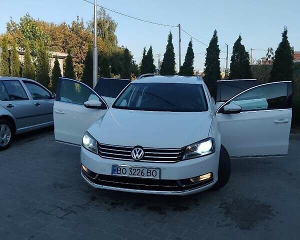 Белый Фольксваген Пассат, объемом двигателя 1.39 л и пробегом 260 тыс. км за 7700 $, фото 1 на Automoto.ua