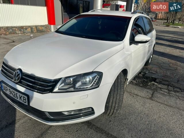 Белый Фольксваген Пассат, объемом двигателя 1.98 л и пробегом 262 тыс. км за 10000 $, фото 1 на Automoto.ua