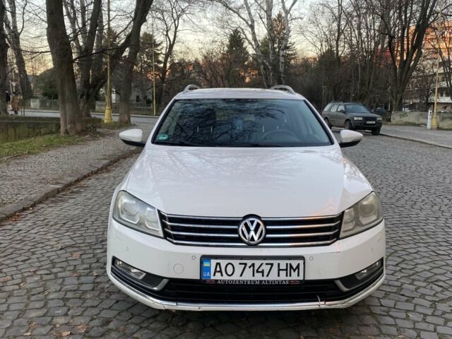 Білий Фольксваген Пассат, об'ємом двигуна 1.97 л та пробігом 230 тис. км за 9000 $, фото 1 на Automoto.ua