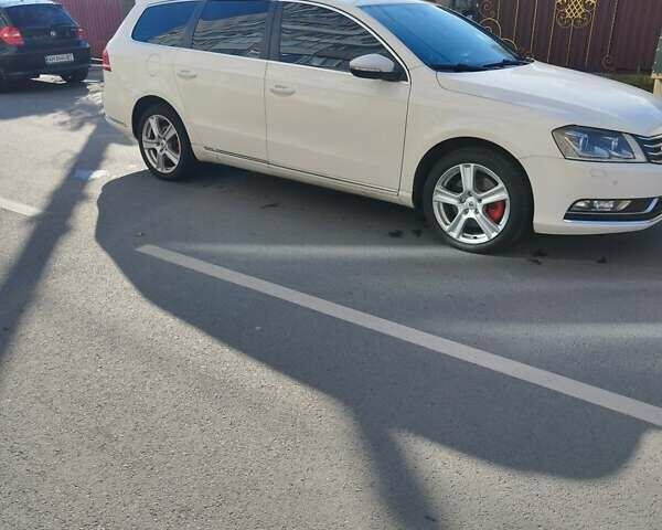 Белый Фольксваген Пассат, объемом двигателя 2 л и пробегом 311 тыс. км за 10300 $, фото 1 на Automoto.ua