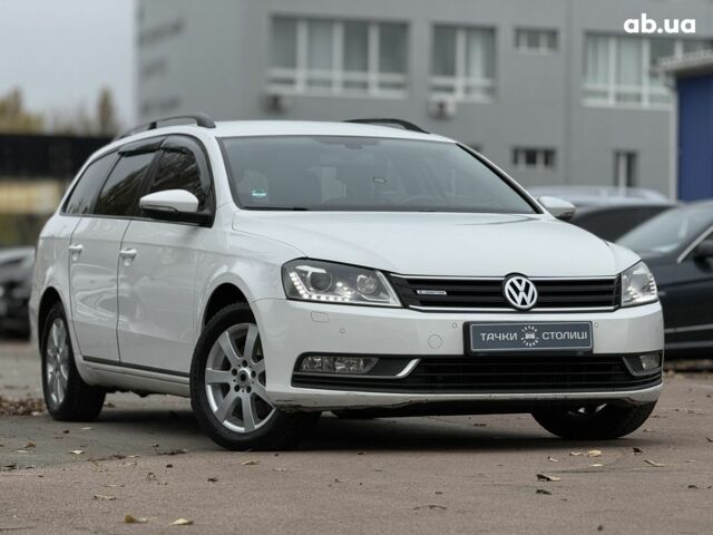Білий Фольксваген Пассат, об'ємом двигуна 1.6 л та пробігом 301 тис. км за 9400 $, фото 1 на Automoto.ua