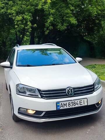 Білий Фольксваген Пассат, об'ємом двигуна 1.4 л та пробігом 230 тис. км за 10300 $, фото 1 на Automoto.ua