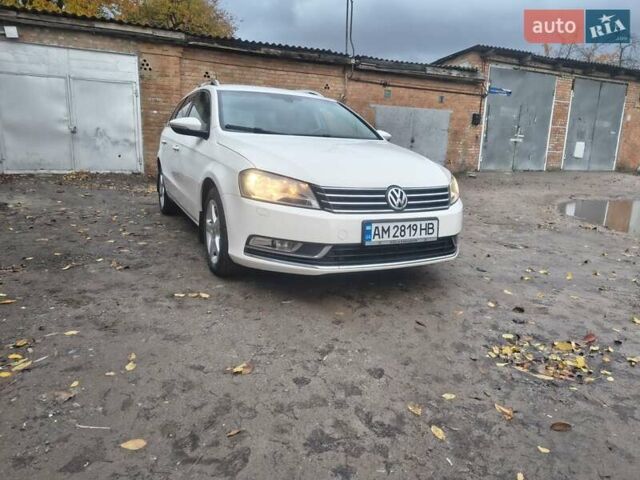 Білий Фольксваген Пассат, об'ємом двигуна 1.97 л та пробігом 239 тис. км за 9499 $, фото 1 на Automoto.ua