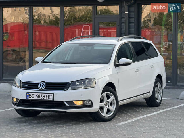 Білий Фольксваген Пассат, об'ємом двигуна 1.6 л та пробігом 220 тис. км за 9250 $, фото 1 на Automoto.ua