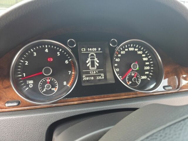 Білий Фольксваген Пассат, об'ємом двигуна 1.8 л та пробігом 259 тис. км за 11200 $, фото 1 на Automoto.ua