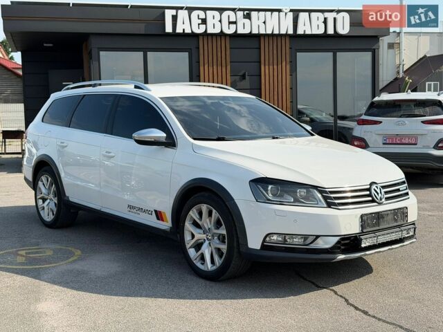 Білий Фольксваген Пассат, об'ємом двигуна 2 л та пробігом 260 тис. км за 12800 $, фото 1 на Automoto.ua