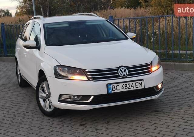 Фольксваген Пассат 2012 у Дрогобичі на Automoto.ua Білий Фольксваген Пассат, об'ємом двигуна 1.4 л та пробігом 256 тис. км за 6750 $, фото 1 на Automoto.ua