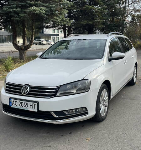 Білий Фольксваген Пассат, об'ємом двигуна 1.4 л та пробігом 296 тис. км за 7200 $, фото 1 на Automoto.ua