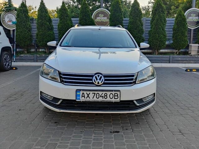 Білий Фольксваген Пассат, об'ємом двигуна 1.97 л та пробігом 262 тис. км за 9700 $, фото 1 на Automoto.ua