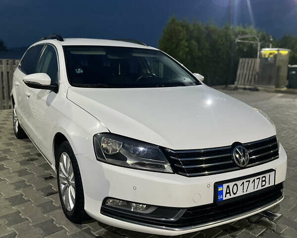 Білий Фольксваген Пассат, об'ємом двигуна 1.97 л та пробігом 338 тис. км за 9999 $, фото 1 на Automoto.ua