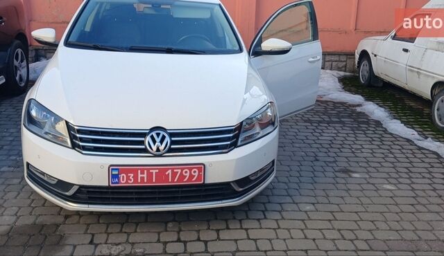 Білий Фольксваген Пассат, об'ємом двигуна 2 л та пробігом 95 тис. км за 13100 $, фото 1 на Automoto.ua