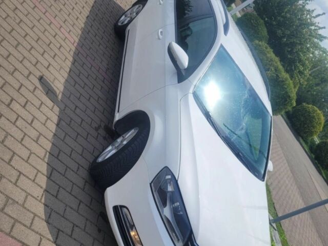 Белый Фольксваген Пассат, объемом двигателя 2 л и пробегом 270 тыс. км за 11000 $, фото 1 на Automoto.ua