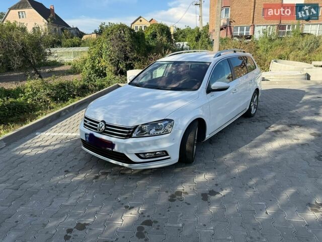 Белый Фольксваген Пассат, объемом двигателя 1.97 л и пробегом 250 тыс. км за 13000 $, фото 1 на Automoto.ua