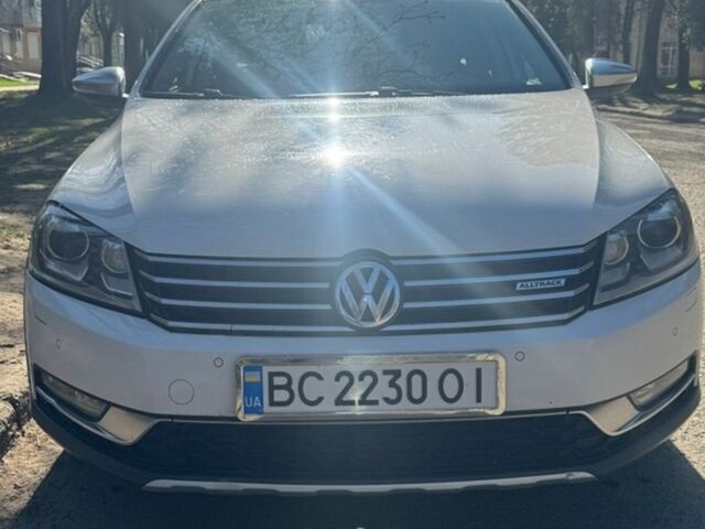 Білий Фольксваген Пассат, об'ємом двигуна 1.97 л та пробігом 265 тис. км за 14000 $, фото 1 на Automoto.ua