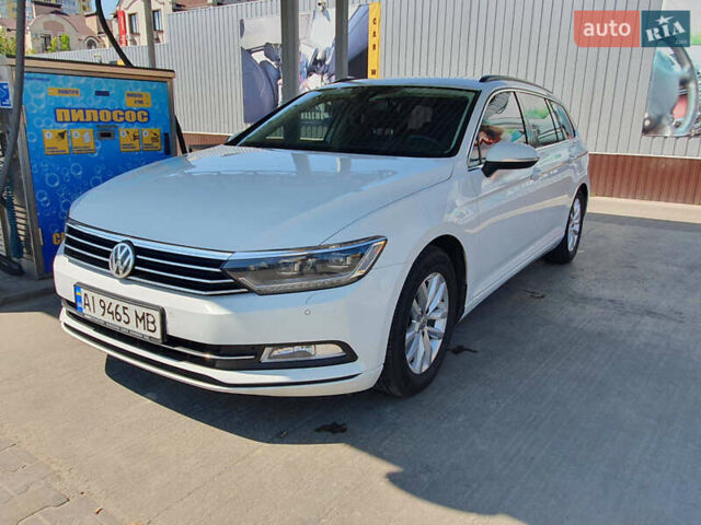Белый Фольксваген Пассат, объемом двигателя 1.97 л и пробегом 215 тыс. км за 15100 $, фото 1 на Automoto.ua