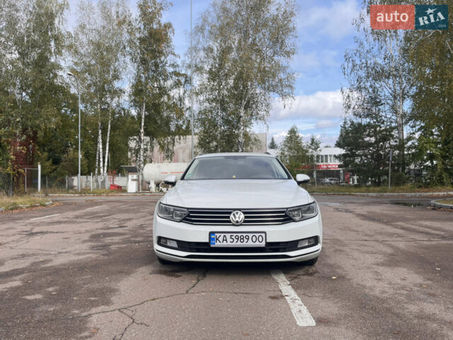 Білий Фольксваген Пассат, об'ємом двигуна 1.97 л та пробігом 324 тис. км за 12300 $, фото 1 на Automoto.ua