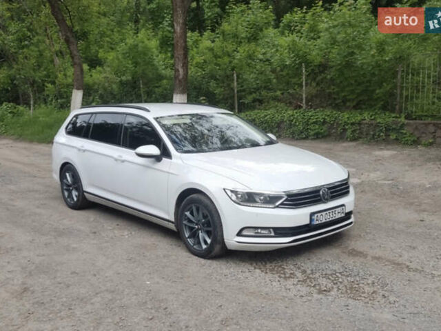 Білий Фольксваген Пассат, об'ємом двигуна 1.6 л та пробігом 283 тис. км за 13500 $, фото 1 на Automoto.ua