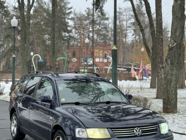 Белый Фольксваген Пассат, объемом двигателя 1.9 л и пробегом 250 тыс. км за 1850 $, фото 1 на Automoto.ua