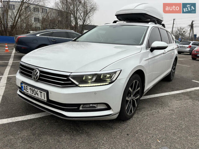 Белый Фольксваген Пассат, объемом двигателя 1.97 л и пробегом 246 тыс. км за 14999 $, фото 1 на Automoto.ua