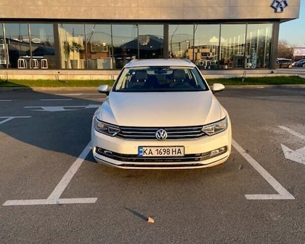 Білий Фольксваген Пассат, об'ємом двигуна 2 л та пробігом 195 тис. км за 15500 $, фото 1 на Automoto.ua