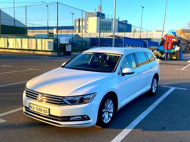 Білий Фольксваген Пассат, об'ємом двигуна 2 л та пробігом 195 тис. км за 15500 $, фото 1 на Automoto.ua