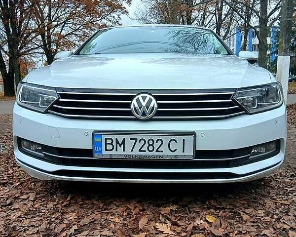 Білий Фольксваген Пассат, об'ємом двигуна 2 л та пробігом 288 тис. км за 15200 $, фото 1 на Automoto.ua