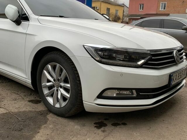 Білий Фольксваген Пассат, об'ємом двигуна 1.97 л та пробігом 253 тис. км за 14500 $, фото 1 на Automoto.ua