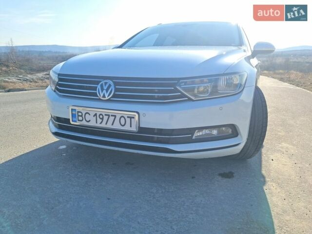 Білий Фольксваген Пассат, об'ємом двигуна 2 л та пробігом 275 тис. км за 13500 $, фото 1 на Automoto.ua