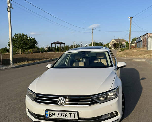 Білий Фольксваген Пассат, об'ємом двигуна 1.97 л та пробігом 123 тис. км за 18500 $, фото 1 на Automoto.ua