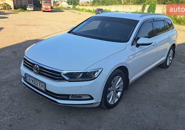 Белый Фольксваген Пассат, объемом двигателя 2 л и пробегом 320 тыс. км за 14999 $, фото 1 на Automoto.ua