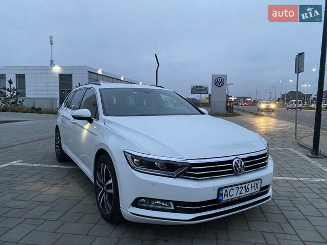 Білий Фольксваген Пассат, об'ємом двигуна 1.97 л та пробігом 243 тис. км за 17500 $, фото 1 на Automoto.ua