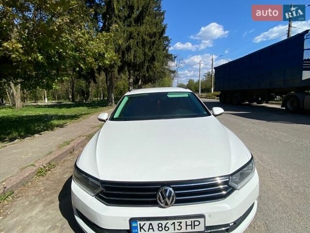 Белый Фольксваген Пассат, объемом двигателя 1.97 л и пробегом 390 тыс. км за 12100 $, фото 1 на Automoto.ua