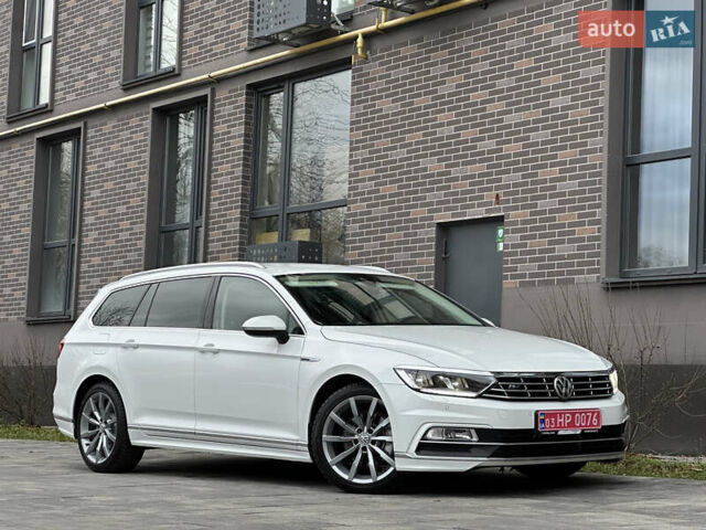 Белый Фольксваген Пассат, объемом двигателя 2 л и пробегом 260 тыс. км за 18250 $, фото 1 на Automoto.ua