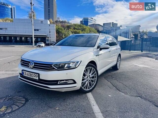 Білий Фольксваген Пассат, об'ємом двигуна 2 л та пробігом 275 тис. км за 15999 $, фото 1 на Automoto.ua